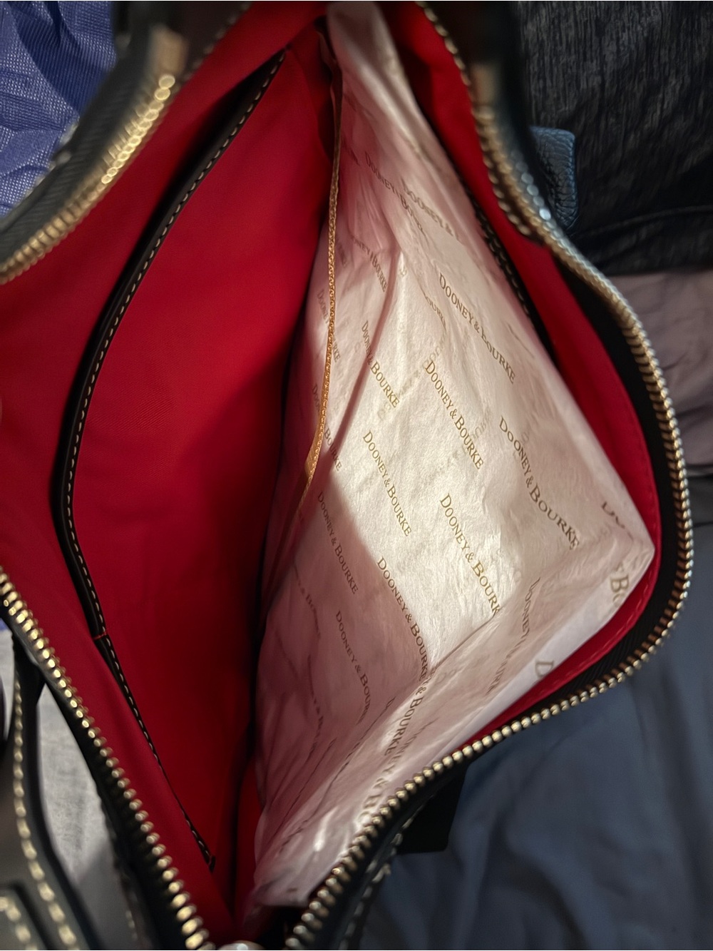 Dooney & Bourke hobo R2523 - Picture 5 of 10